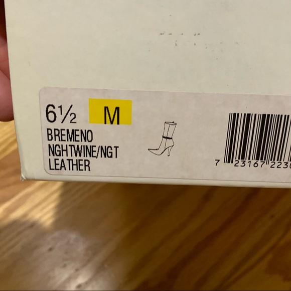 Nine West women’s genuine leather heel boots - Picture 10 of 10